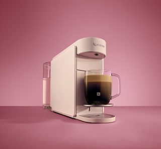 3秒で抽出準備OK！忙しい朝のコーヒー時間を快適にする、ネスプレッソ最新マシン「ヴァーチュオ アップ」