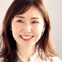 尾﨑亜佐子