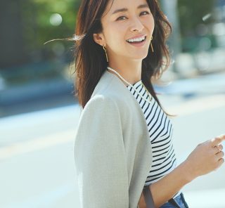 40代の目の悩みに寄り添う、1日中うるおう「生感覚レンズ」