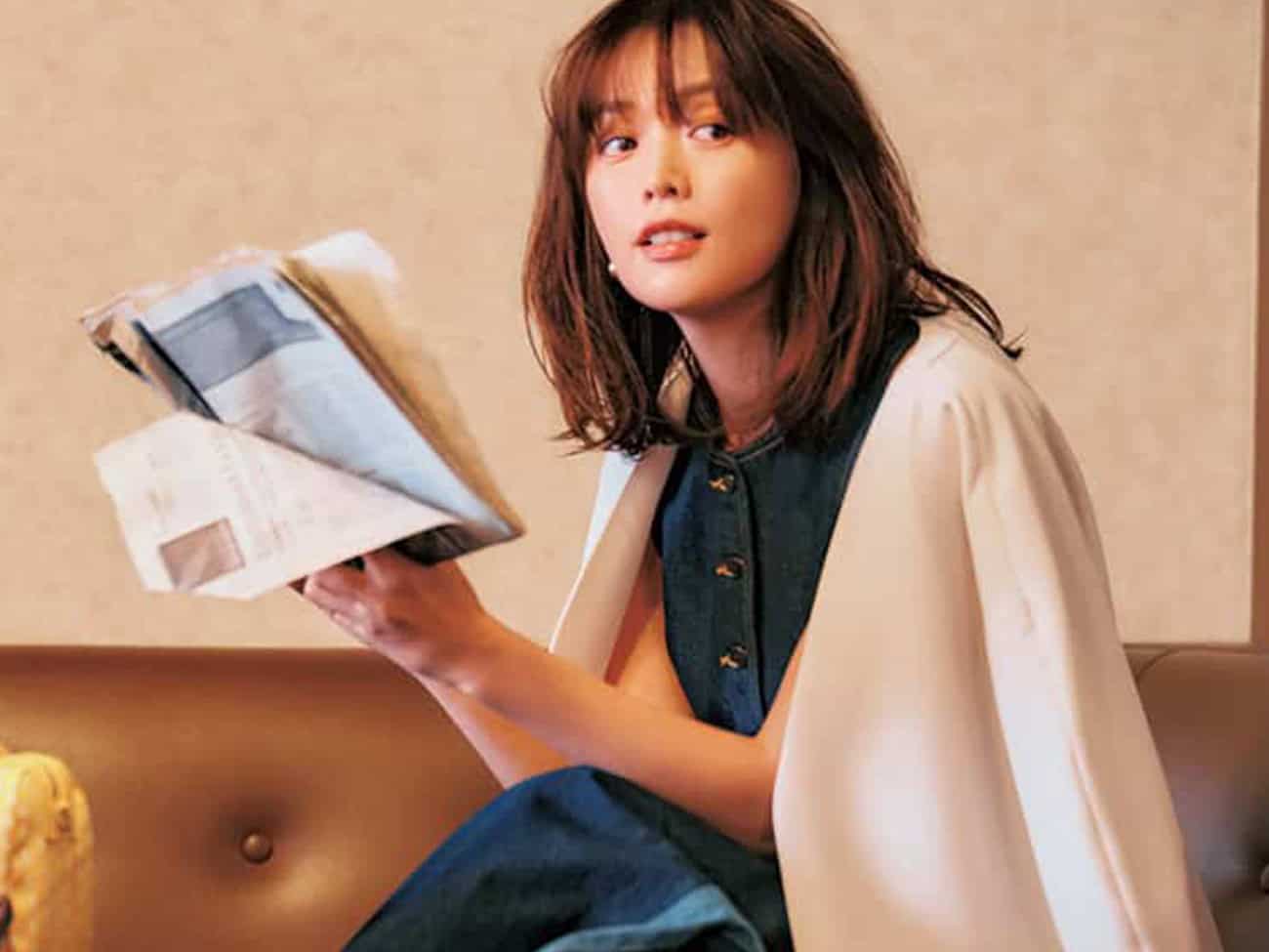 蛯原友里さん、この夏は【デニムのセットアップ】が着たい気分 – STORY