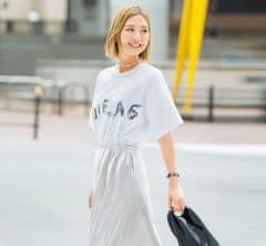 40代“時短オシャレ”SNAP「Tシャツとスカートだけ」でこんなに洒落る！