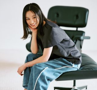 【40代読者の欲しいアイテムTOP4】デニム&シアー投入で夏の大人カジュアルが垢抜ける！