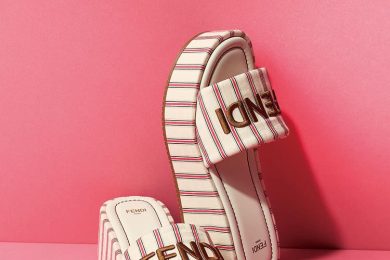 【ディオール、フェンディetc.】オシャレ40代が8月に欲しい、茶目っ気あふれる「バッグ＆シューズ」4選！