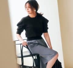 カジュアル派40代に【ハーフパンツ】ブーム!「ストライプ」なら品よくキレイ見え