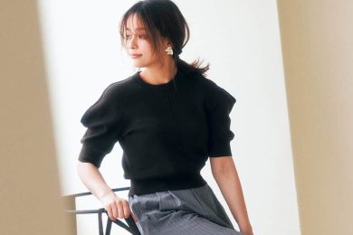 カジュアル派40代に【ハーフパンツ】ブーム！「ストライプ」なら品よくキレイ見え