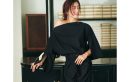 松本莉緒 黒ワンピース コーデ