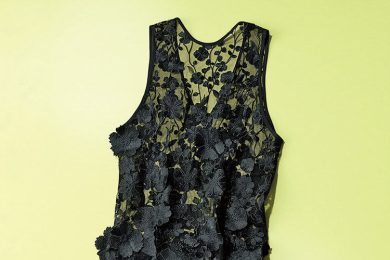 【脱・夏の地味見え】7月に買い足すならコレ！40代を上品に盛る「透け感アイテム」