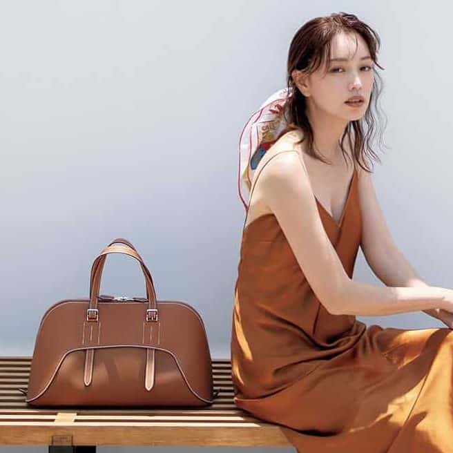エルメスのバッグ】気負わず日常に使えるモデルは？蛯原友里さんと探す