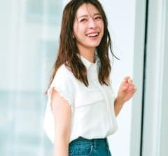 1枚でも“のっぺり見えない”!40代にちょうどいい夏の【白トップス名品】6選