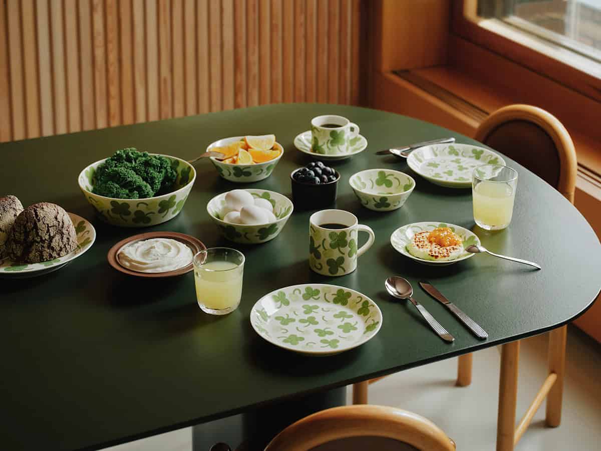 アラビア「アピラ」食卓
