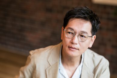 〈井浦新さん〉井浦家では絶対に起きえないけれど、“家族だから”が許される「昭和お父さん」に思うこと