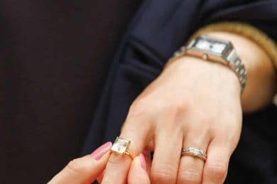 40代、夏のおでかけ〈SNAP〉。オシャレな人のリアル人気「ジュエリー」は？【カルティエetc.】