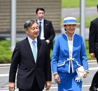【皇后雅子さま】信頼で結ばれた欧州国際親善。敬意を纏う、意思のあるカラーファッション