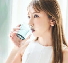 無理せず、うるおう毎日。手軽なのに妥協しない、大人の〝飲むコラーゲン習慣〟