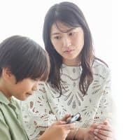 学校も遊びもデジタル化する今、子どもの疲れ目をどうケアする!?