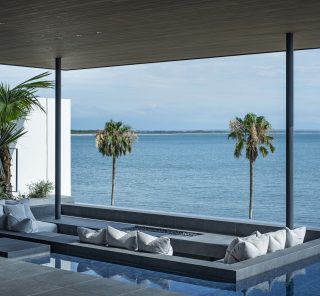 アップデートされた「NOT A HOTEL AOSHIMA」で叶える、極上の休日とは