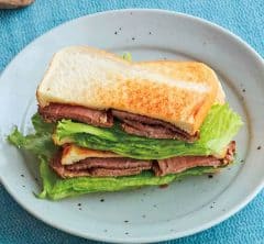 献立が3食もつ!夏休みご飯は、茹でて放置「ローストビーフ」さえ作ればOK〈ネルソン彩子さん〉