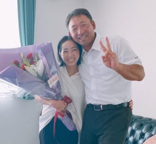 【特別カット集】「全員の力で甲子園優勝」智弁和歌山・中谷監督ファミリー、選手が笑顔で集合