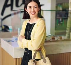 【ボナベンチュラ】40代の夏旅に最適な「ラフィア素材」のバッグって?コーデを格上げ〈2選〉