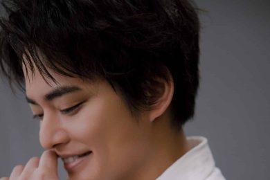 中山優馬さん（32）【特別カット集】心まで見透かすような圧倒的目力と、力を抜いた笑みのギャップをお届け