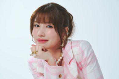 仲里依紗さん(36歳)、「むくみやすいし超クセっ毛。 コンプレックスだらけの私は、それを克服する「美容」がモチベーション」
