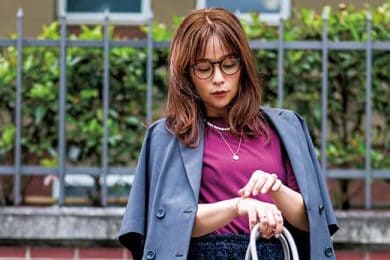 カーディガンより着回せて、華やぐ！寒暖差には「半袖ジャケット」が正解。着回しコーデ〈6選〉