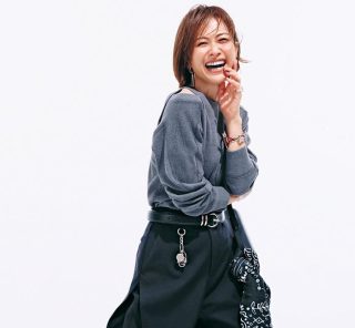 コーデ軸は「ひとクセパンツ」！畑野ひろ子さん(50)のファッションルールは？
