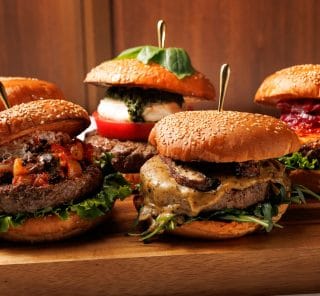 【期間限定】食欲の秋を彩るイタリアンバーガーが人気レストランに集合！