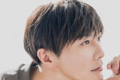 成宮寛貴さん(44歳)、“暮らし”の中にこそ幸せがあると知った今、「美味しいご飯」と「運動」で心もカラダも柔らかに