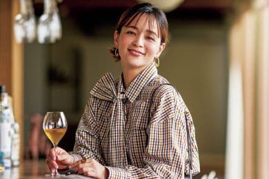 女子会定番の甘トップスはゆるトラッドな【チェックブラウス】が今の気分