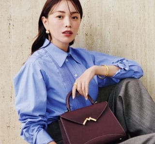 【40代のお仕事コーデ】マルチタスクな日は洗練カラーで好印象をキープ