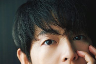 STORY初登場！ソン・ジュンギさん  エキストラにアルバイト…人気俳優の青春時代とは？