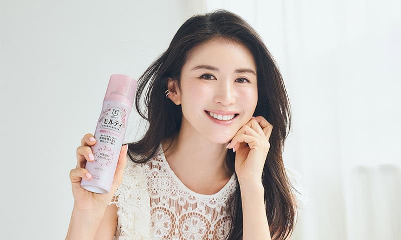 分け目・ボリュームが気になり出したら始めどき「育毛ローション」の頭皮ケアで、ずっと続く私らしさ