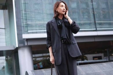 【おシゴト靴】いつもの通勤服にプラス！「ローファー」で歩きやすくて洒落るコーデ〈5選〉