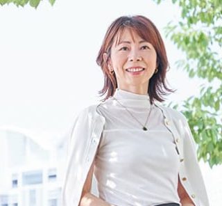 「亡き父の言葉「自分で稼ぎなさい」を胸に。ママたちが”働きたい形を選べる”社会を目指す、榊原杏奈さんの挑戦