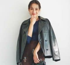 40代【黒アウターの正解】サッと羽織って垢抜ける〈今っぽ秋コーデ3選〉