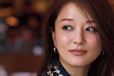 大人の秋映え【ドレスアップコーデ】5選！上品ツヤ感＆ほぼクロで魅せる”夜遊び”スタイル