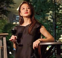 「夜のお出かけ」で華やぐ！【オールインワン＆ワンピ】3選。オシャレビストロから家飲みまで