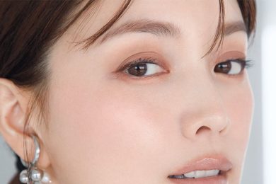 40代はヘルシー志向の【アイパレット】で垢抜ける！「大人の秋メーク」、プロのおすすめは？