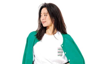 【最高気温19度】夏の白Ｔシャツに羽織って洒落る軽アウター〈秋コーデ5選〉