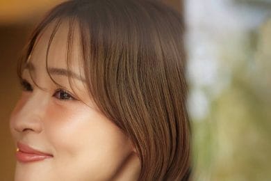 〈40代の秋美容〉夜は「落とすケア」に注力を！大沢あかねさん【リアル愛用品】6選