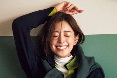 【急な気温低下に】薄くて暖かい「キレイめトップス」10選！40代は着痩せシルエットを