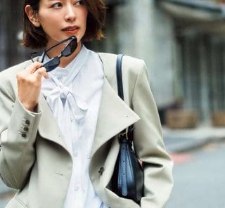 今年はデザイン服が豊作。コート未満の【ジレ＆ジャケット】で「シャツ・ブラウス」が華やぐ！