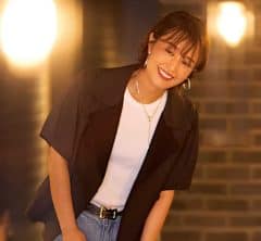 中村仁美さん「夫婦デートの時は〝照れくささのないデニム〟で」。品よく着崩す【お出かけコーデ】のコツ