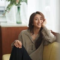 「肩こり、だるさが強く…」クリス-ウェブ 佳子さん「なんとなく不調」を乗り切る【スタメンご自愛習慣】