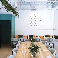 もうすぐ本格オープン！ELLEcafe青山のインテリアに注目