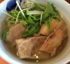 沖縄ロケの撮影ランチ